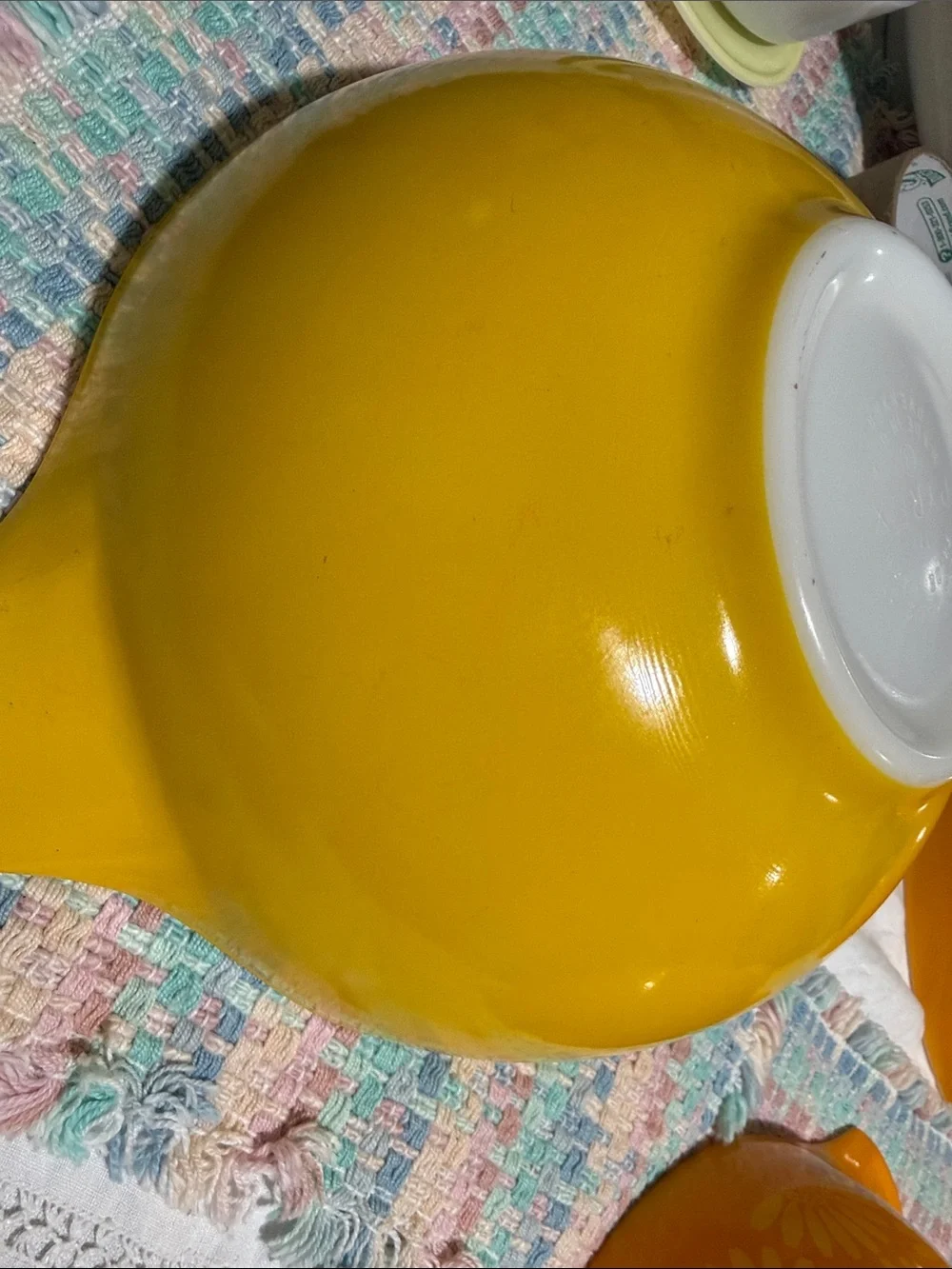 Pyrex euc glossy